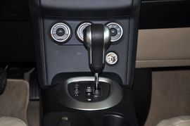 2012款日产逍客2.0XV