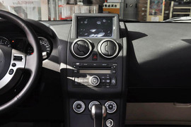2012款日产逍客2.0XV