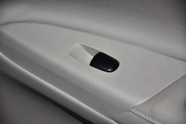 2012款日产轩逸1.6XL