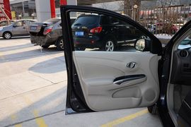 2014款日产阳光1.5L自动