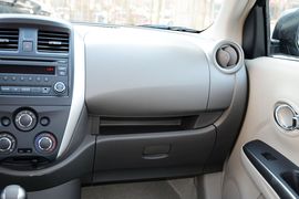 2014款日产阳光1.5L自动