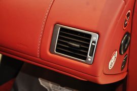 2014款阿斯顿马丁Rapide