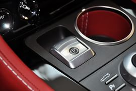 2014款阿斯顿马丁Rapide