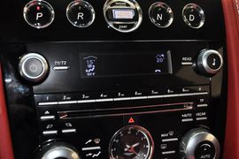 2014款阿斯顿马丁Rapide