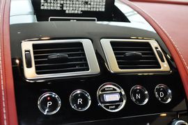 2014款阿斯顿马丁Rapide