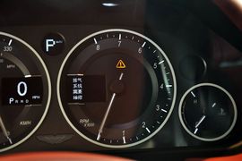 2014款阿斯顿马丁Rapide