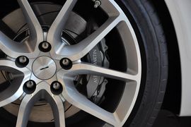 2014款阿斯顿马丁Rapide