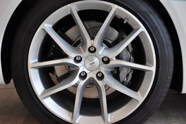2014款阿斯顿马丁Rapide