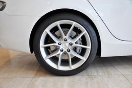 2014款阿斯顿马丁Rapide