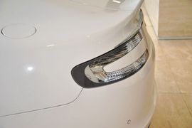2014款阿斯顿马丁Rapide
