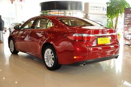 2013款雷克萨斯ES250精英版