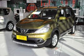 2013款日产骊威劲锐版1.6XL