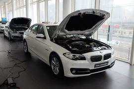 2014款宝马520i典雅型