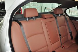 2014款宝马520i典雅型