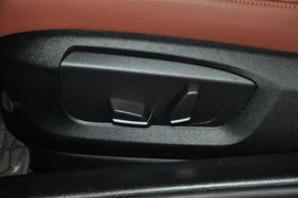 2014款宝马520i典雅型