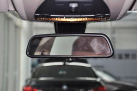 2014款宝马520i典雅型