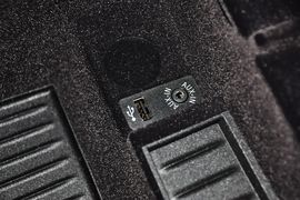 2014款宝马520i典雅型