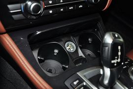 2014款宝马520i典雅型