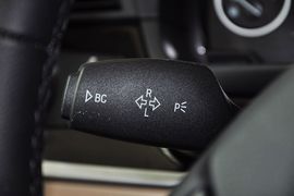 2014款宝马520i典雅型