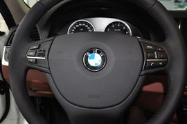 2014款宝马520i典雅型