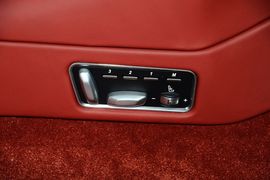 2014款阿斯顿马丁Vanquish