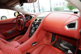 2014款阿斯顿马丁Vanquish