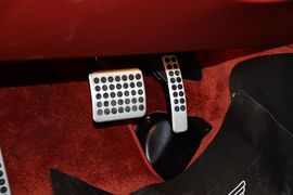 2014款阿斯顿马丁Vanquish