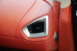 2014款阿斯顿马丁Vanquish