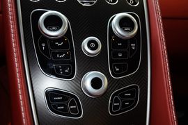 2014款阿斯顿马丁Vanquish