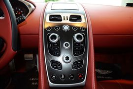 2014款阿斯顿马丁Vanquish