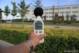 2009款东南V3菱悦1.5MT试驾