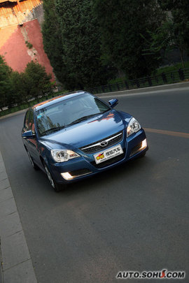 2009款东南V3菱悦1.5MT试驾
