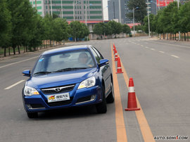 2009款东南V3菱悦1.5MT试驾