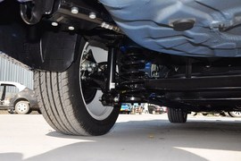 2014款比亚迪秦1.5T旗舰型