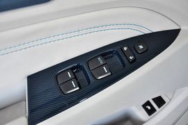 2014款比亚迪秦1.5T旗舰型