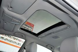 2014款比亚迪秦1.5T旗舰型