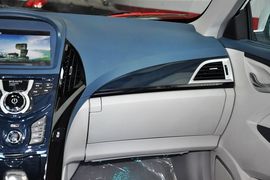 2014款比亚迪秦1.5T旗舰型