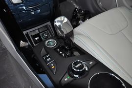 2014款比亚迪秦1.5T旗舰型