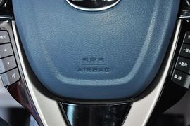 2014款比亚迪秦1.5T旗舰型