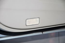 2013款比亚迪速锐1.5L手动豪华型