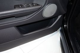 2014款路虎揽胜极光2.0T