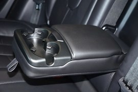 2014款路虎揽胜极光2.0T