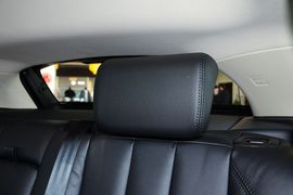 2014款路虎揽胜极光2.0T