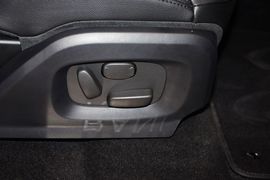 2014款路虎揽胜极光2.0T