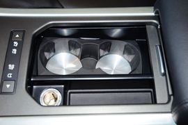 2014款路虎揽胜极光2.0T