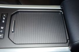 2014款路虎揽胜极光2.0T