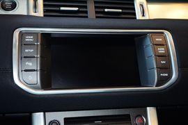 2014款路虎揽胜极光2.0T