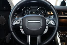 2014款路虎揽胜极光2.0T