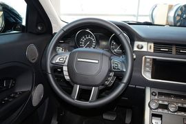 2014款路虎揽胜极光2.0T