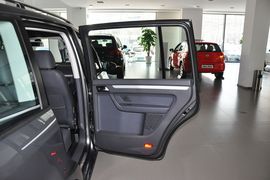 2013款大众途安1.4T手动舒适版5座